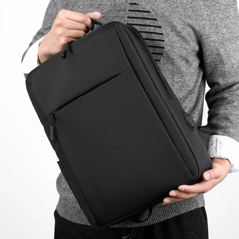 sac dos nylon noir polyester beige bleu 36 55 litres poignée supérieure compartiment principal fermeture éclair bandes fixation usage voyage