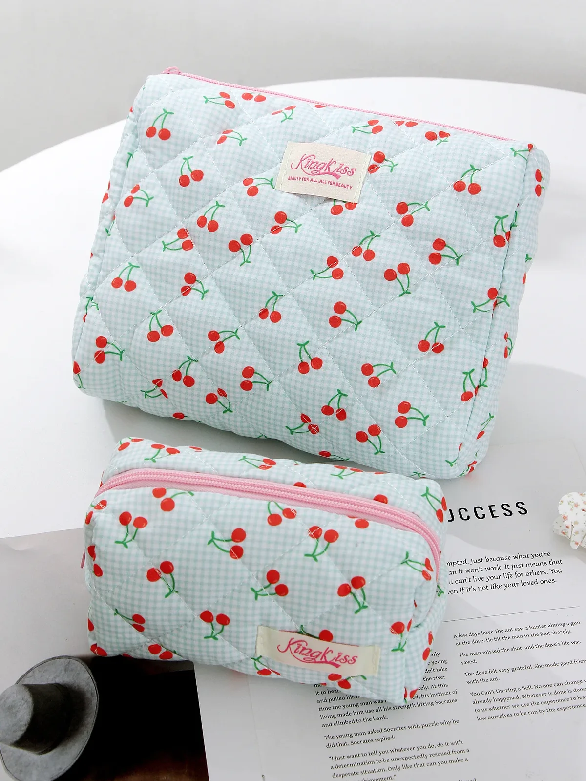 trousse de maquillage matelassée cerise à carreaux 3 pièces, trousse de maquillage portable de grande capacité, trousse de maquillage de voyage, trousse de maquillage en coton cerise