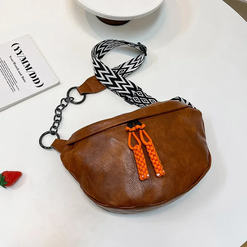 sac de taille en cuir souple pour femmes, sac banane avec chaîne, sac à bandoulière de bonne qualité, sacs de poitrine de styliste à la mode