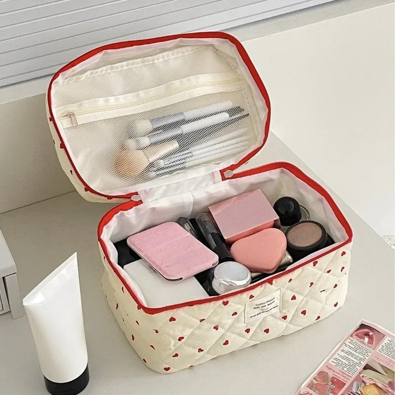 pochette de maquillage tendance en forme de cœur pour femmes, petite et grande, trousse de toilette, sac à cosmétiques, étui avec fermeture éclair