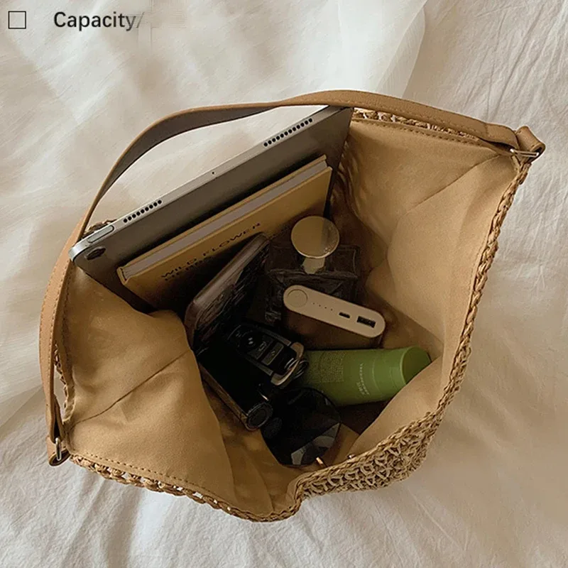 sac à bandoulière en paille tissé pour femmes populaires, sac à main de taille moyenne avec poignée pour les vacances à la plage