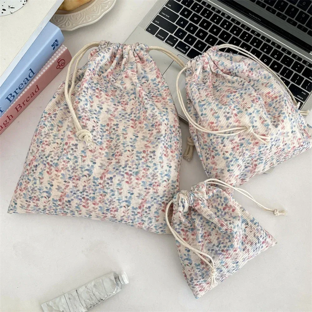trousse de maquillage portable kawaii pour femme, trousse de toilette kawaii, rangement de cosmétiques, étui à cosmétiques de voyage, étui à cordes de proximité, jolie trousse de maquillage florale