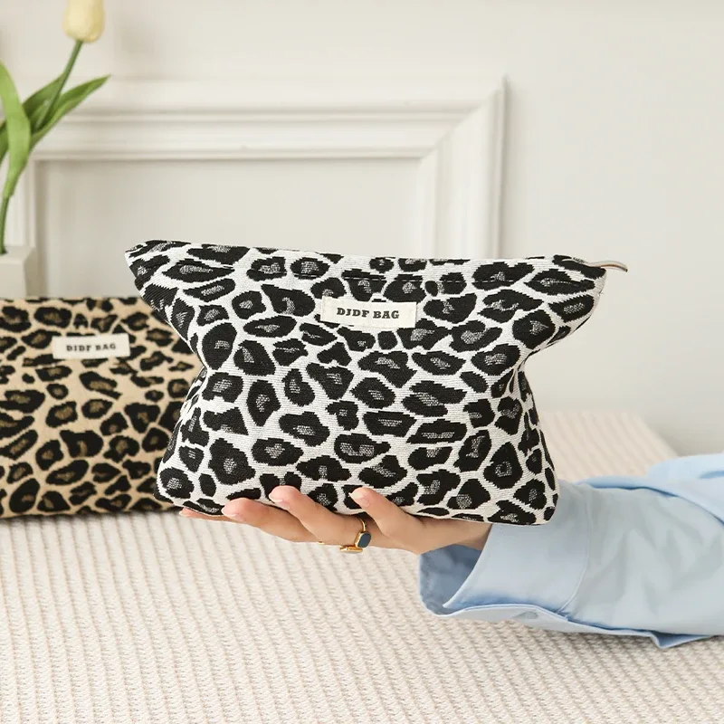 petit porte-monnaie imprimé léopard, sac de maquillage pour femmes, sac de rangement de cosmétiques portable, sac de rouge à lèvres à la mode, sac de doublure pour les déplacements quotidiens
