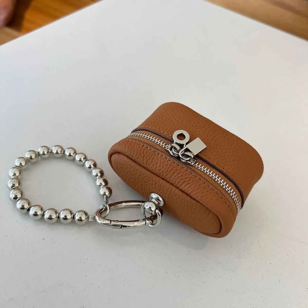 lettres personnalisées gratuites sac en peau de vache charme petit porte-monnaie ins vent simple portable sac de cou rouge à lèvres organisateur sac écouteur sac