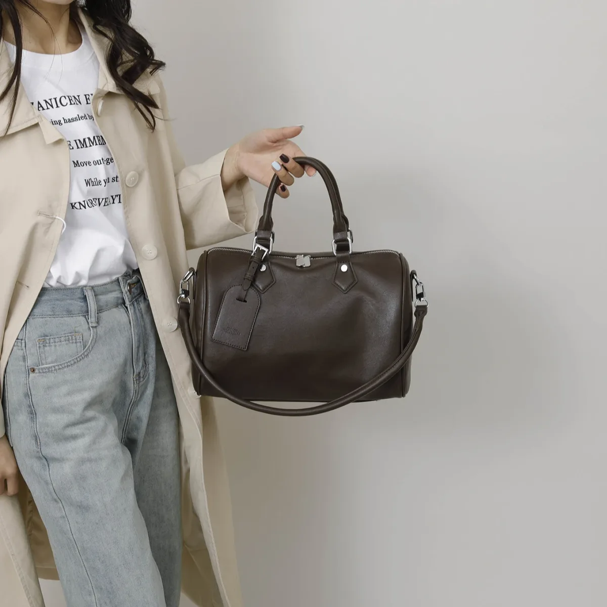 sacs boston pour femmes au design classique et tendance, sac à bandoulière en cuir pu de haute qualité, sac bowling polyvalent pour les trajets quotidiens