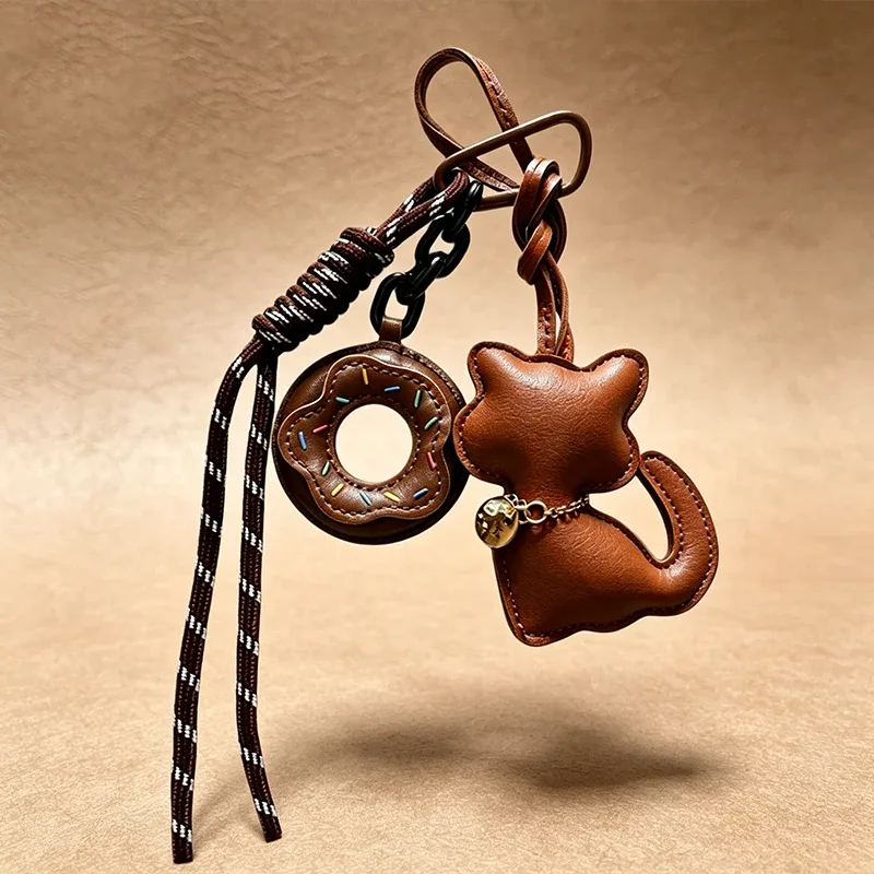 porte-clés mignon en cuir en forme de chat, pendentif esthétique pour sac à dos, cadeau pour les amoureux des chats, femmes et filles