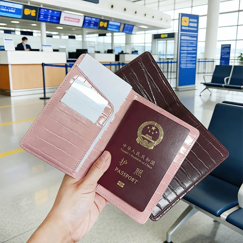 porte-passeport en cuir à motif crocodile, étiquette de bagage personnalisée avec gravure d'initiales, porte-cartes rétro de luxe, cadeau
