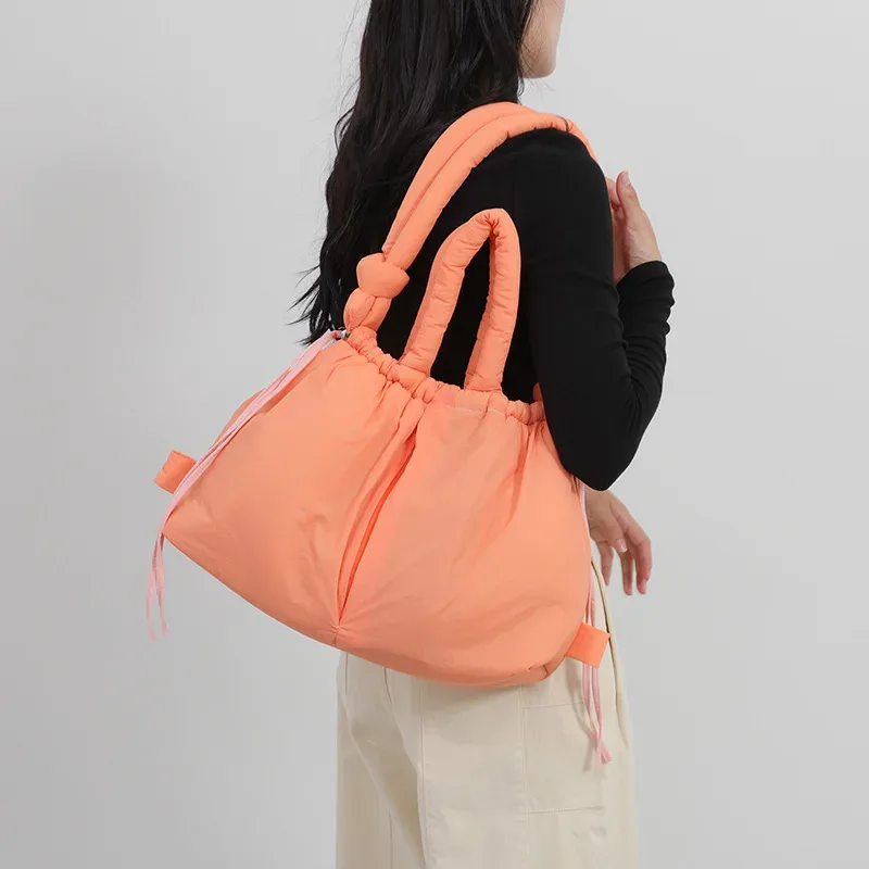 Nouveau sac femme vers le bas rembourré veste sac mode unique épaule sac fourre-tout sac à dos sac à bandoulière Mochila Femininas grand sac fourre-tout