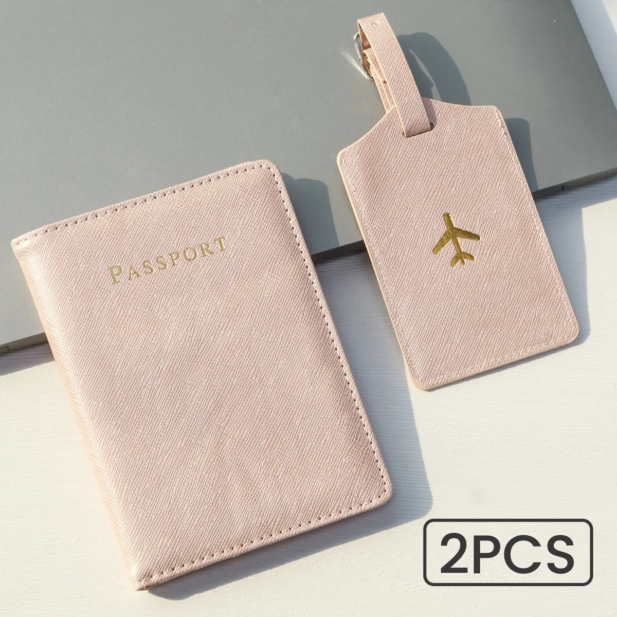 étiquette bagage simili cuir rose doré passeport motif avion accessoire voyage compartiment documents cartes identité