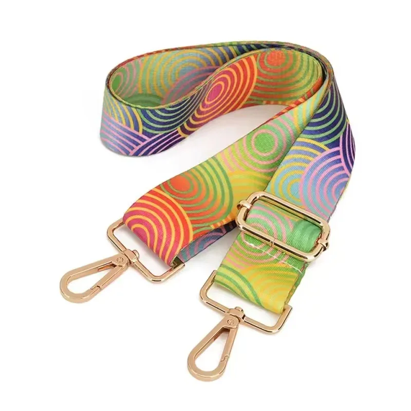 sangle sac nylon multicolore geometrique poignée amovible boucles dorées accessoire voyage femmes épaule adjustabilite