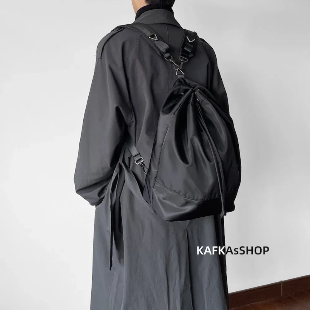 sac à dos seau tendance coréen de style neutre, double usage, sac à bandoulière, texture premium, grande capacité, sac à dos unisexe pour la journée