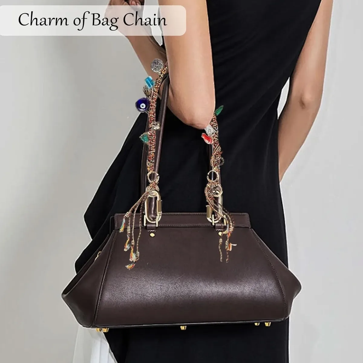 chaîne décorative sac cuir tressée motifs colorés breloques oeil maléfique cœur croissant lune accessoire voyage femme