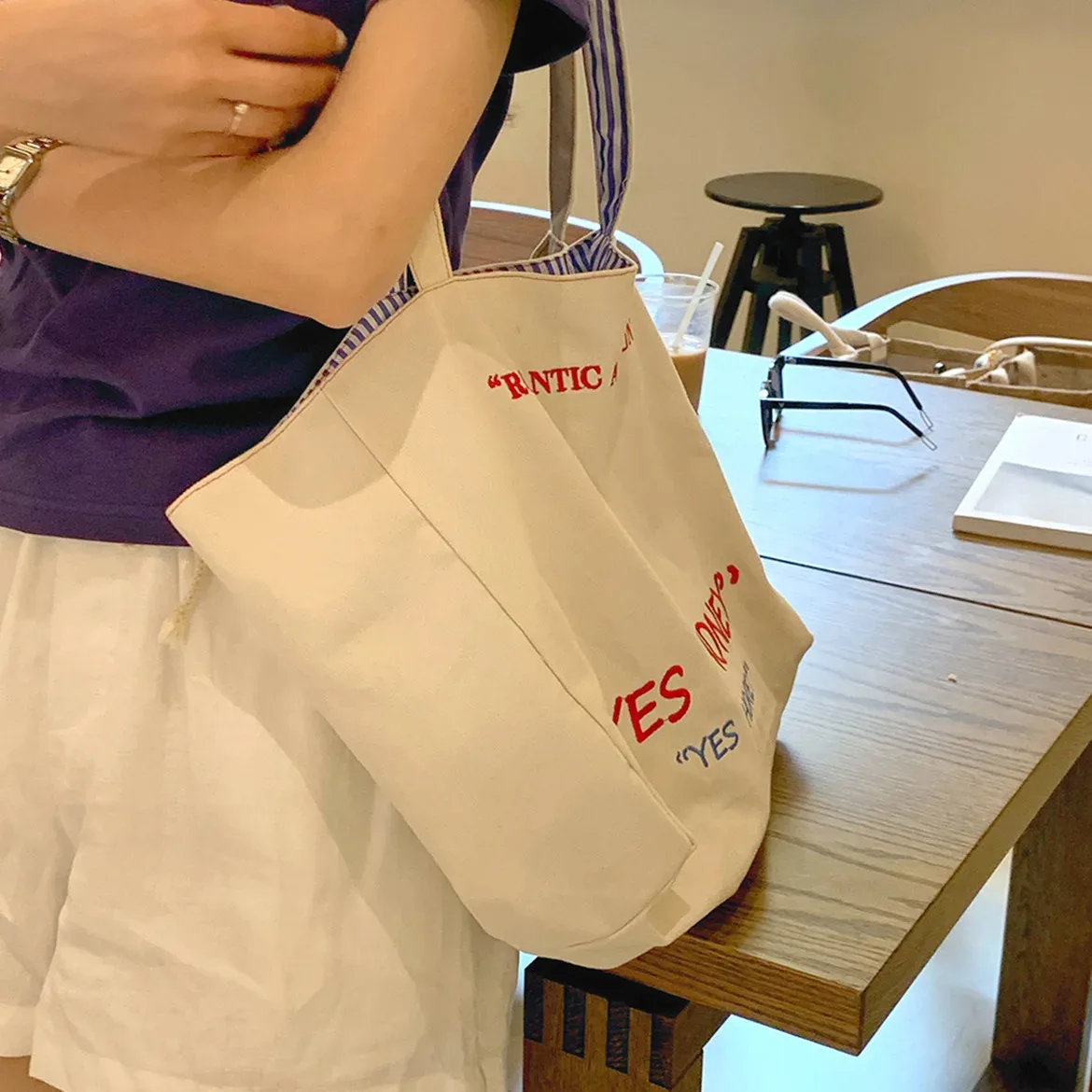 sac à main double face en toile de grande capacité pour femme, fourre-tout réutilisable avec lettres brodées rayées