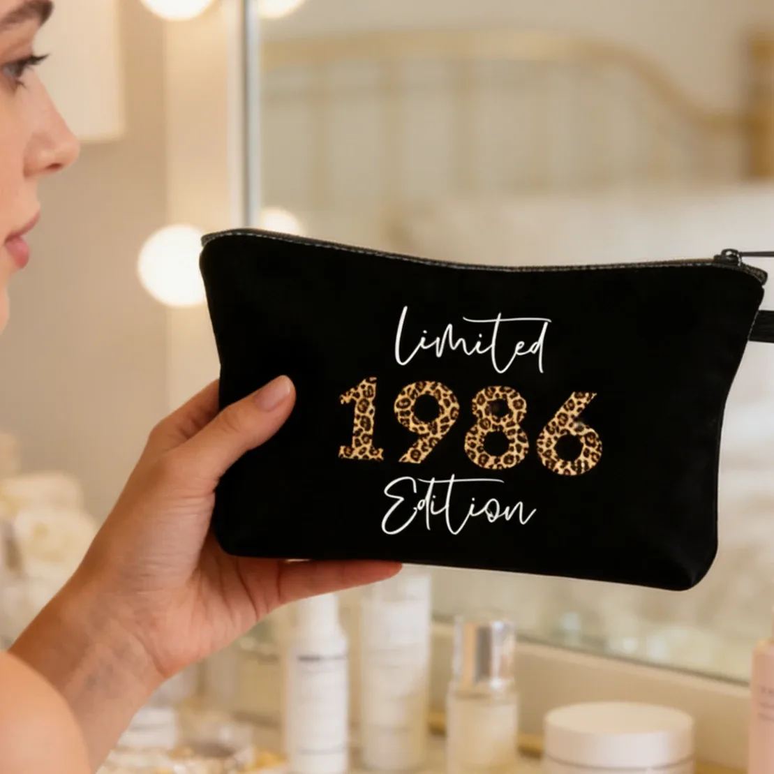 Sac de maquillage vintage édition limitée 1986, imprimé, design années 1980 à 1989, thème voyage, organiseur de toilette, trousse de maquillage
