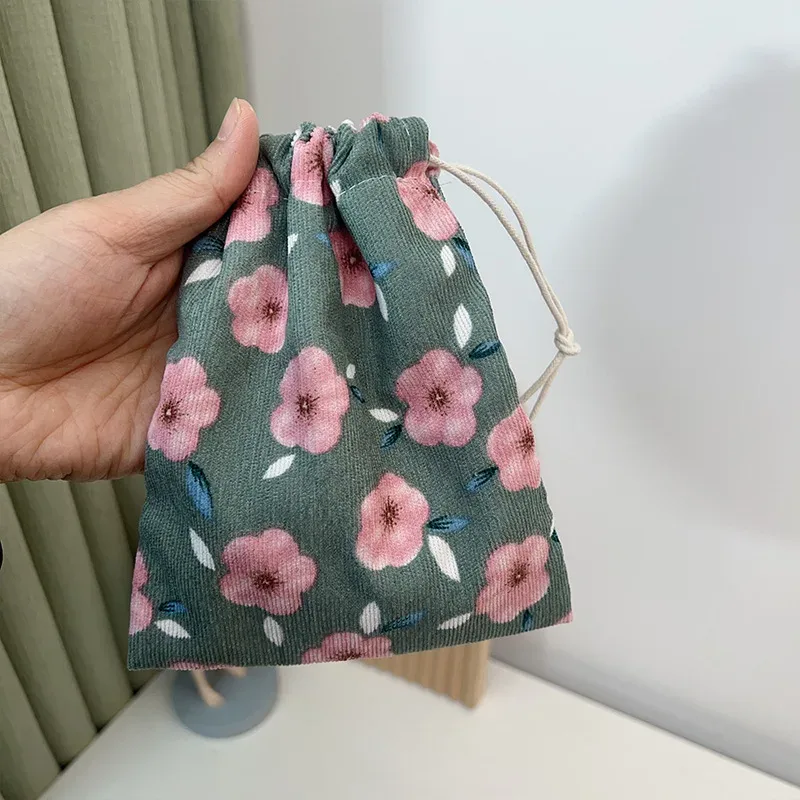 mini sac de rangement cosmétique à imprimé floral, sac de rouge à lèvres de maquillage wstring de proximité, petit gril, sac d'emballage de chaussettes de sous-vêtements de voyage