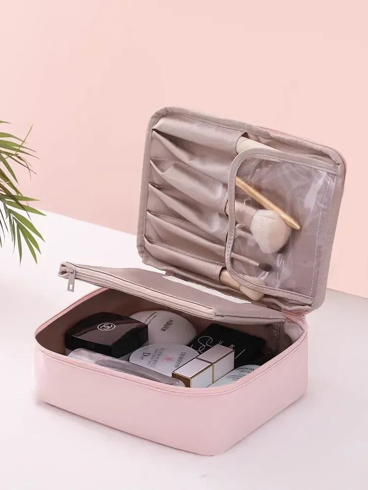 sac à cosmétiques portable pour femmes, index d'apparence élevée, sac de lavage de voyage de grande capacité, sac de rangement de maquillage tridimensionnel