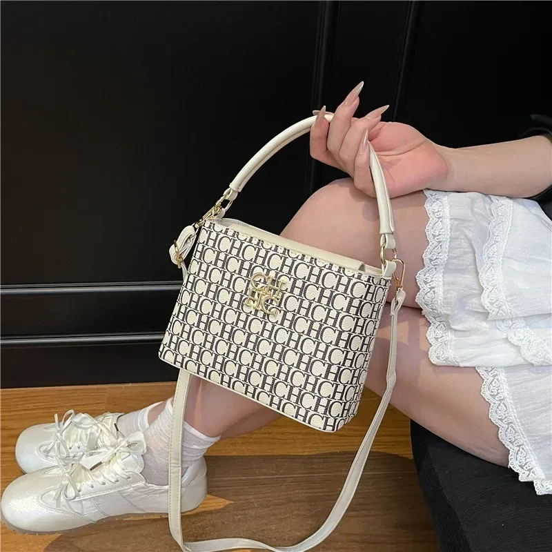sac à bandoulière en cuir de haute qualité pour femmes, sacs à main élégants pour femmes de marque de luxe populaire, design élégant