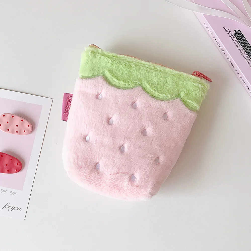 trousse de maquillage en peluche fraise portable, étui à rouge à lèvres et écouteurs, pochette de rangement pour étudiants, petite trousse cosmétique