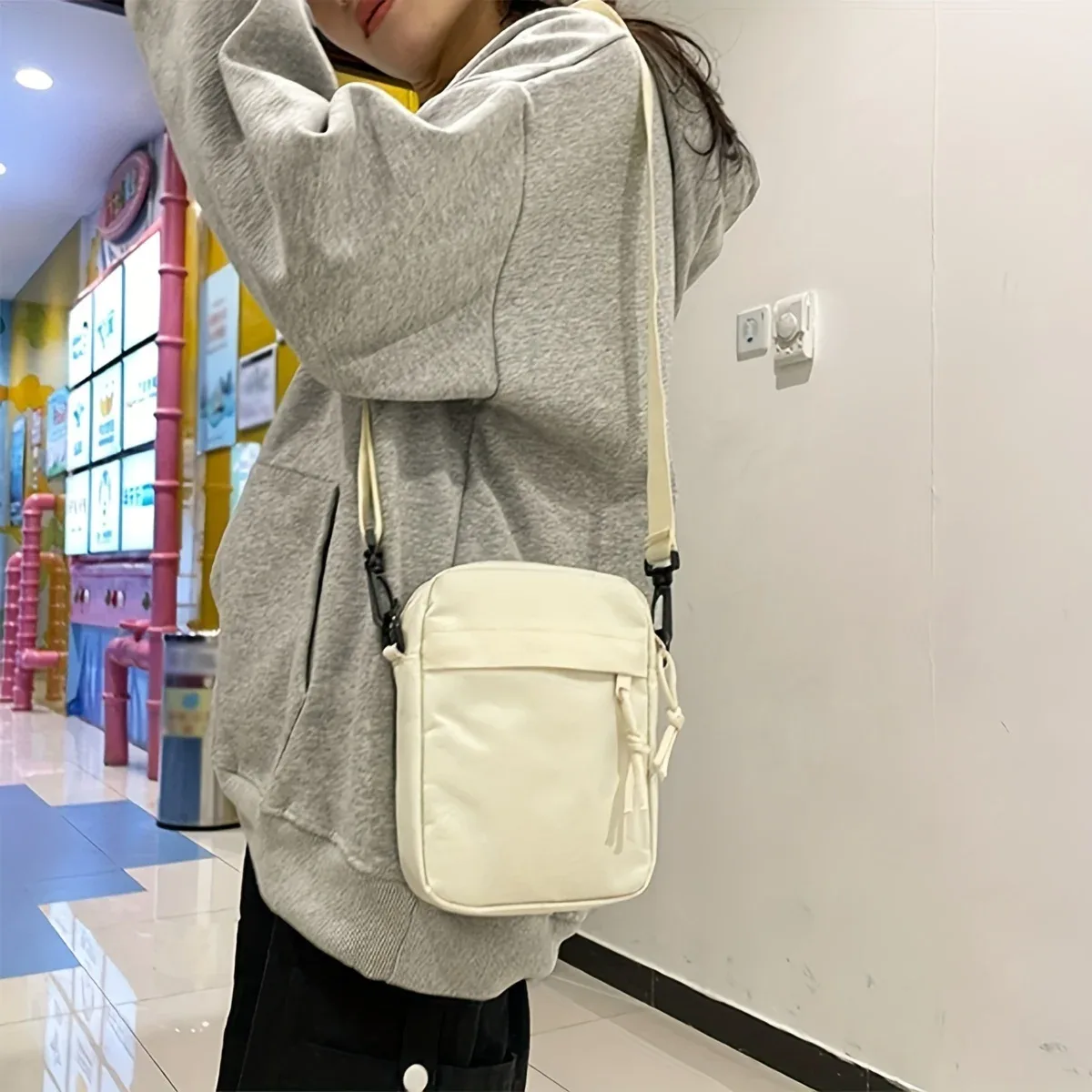 sac bandoulière sen small body bag, sac à dos de sport et de loisirs, petit sac à bandoulière simple pour femme, assorti
