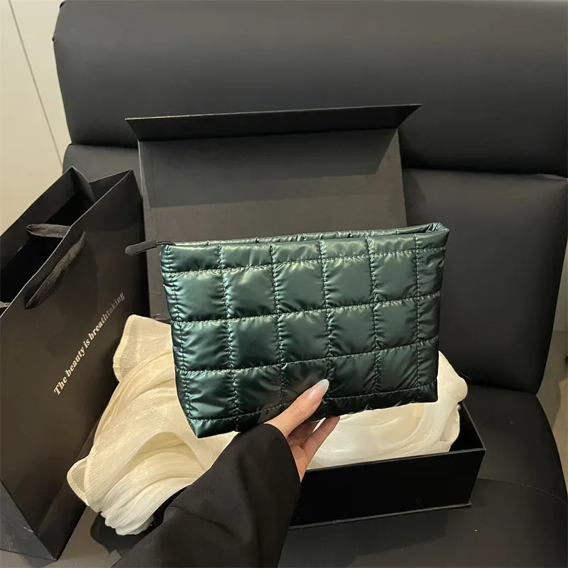 sac de rangement de maquillage de grande capacité, sac à cosmétiques de voyage de couleur unie pour femmes, sac de rangement de maquillage rembourré et matelassé