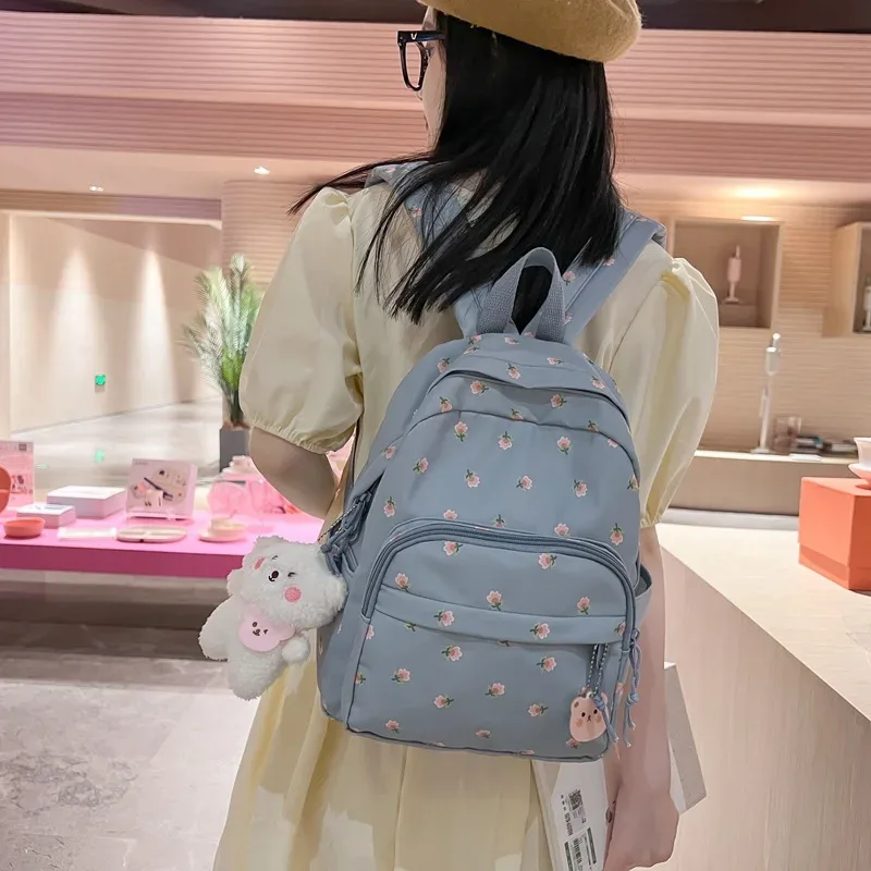 sac à dos personnalisé avec nom et petite fleur fragmentée, sacoche de voyage de grande capacité, style campus, pour femmes