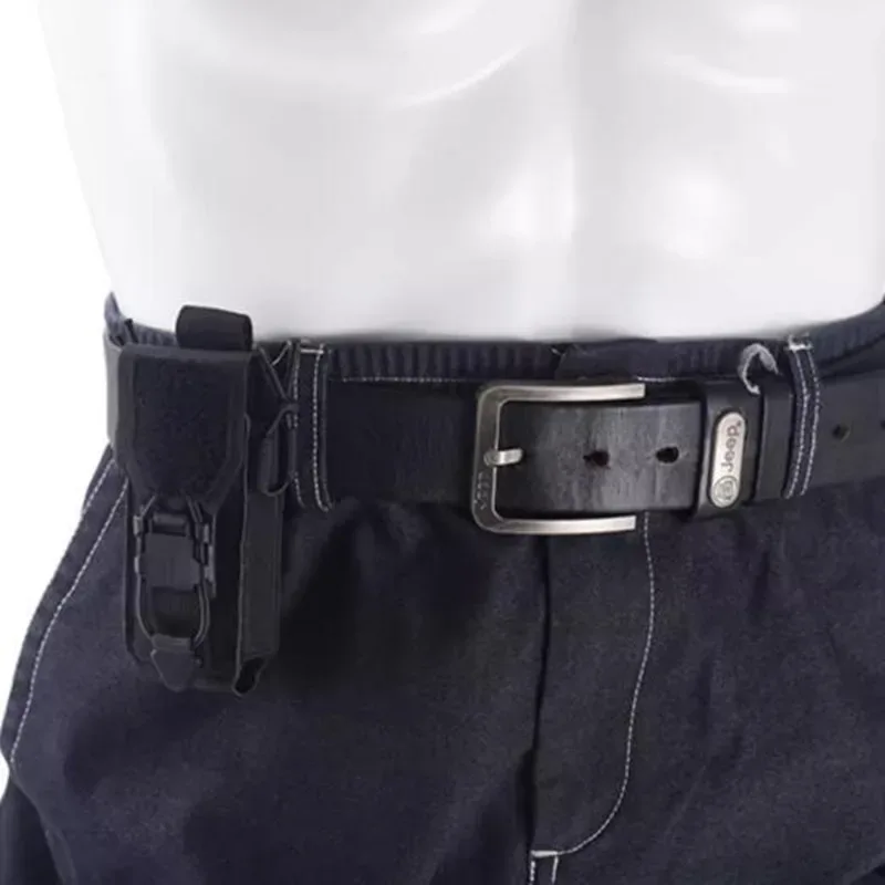 organisateur voyage nylon noir fermeture éclair bandes velcro poignées amovibles style techwear compresseur objet gadget fixation ceinture vêtement