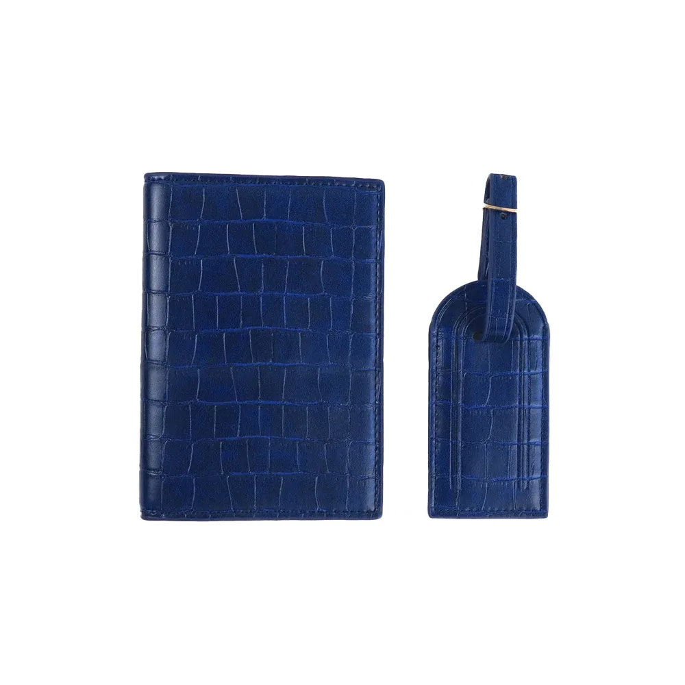 portedocuments etiquettebagage personnalisation prénomlisa motifcrocodile couleurmarron accessoirevoyage portepasseport setaccessoires bagages cuirpu modevoyage identificationvalise nomadresse