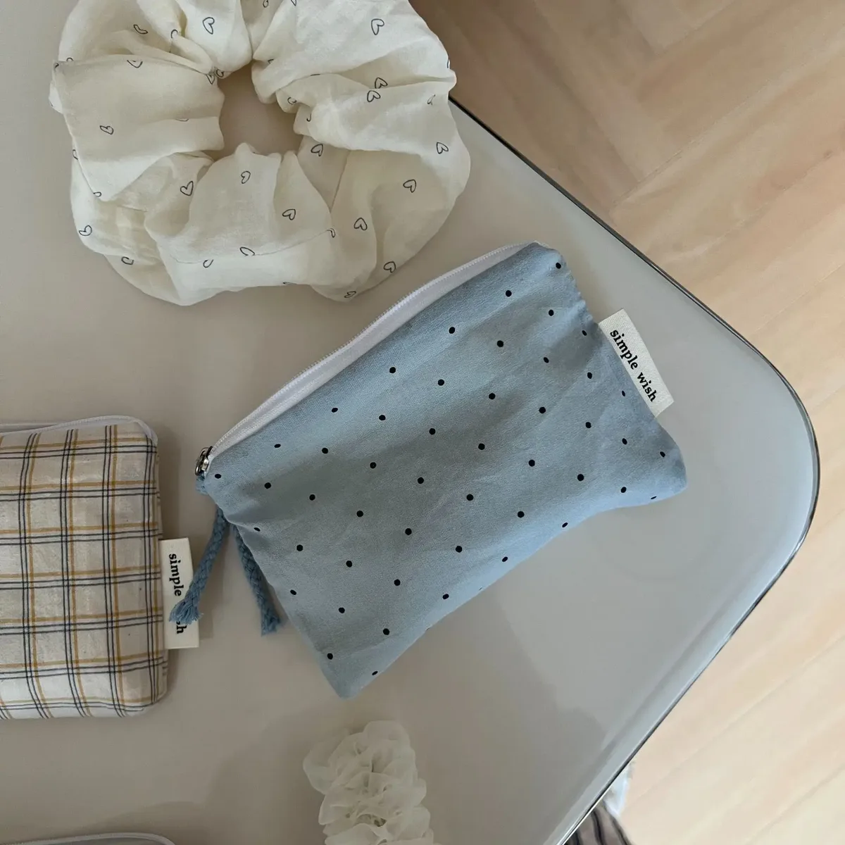 pochette de maquillage rayée rose pour femme, mini sac à cosmétiques mignon, sac de rangement portable pour clés, écouteurs, rouge à lèvres, porte-monnaie