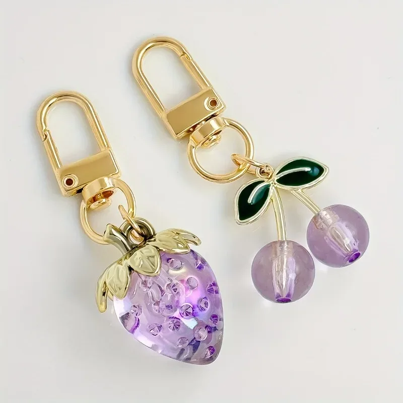 2 pièces porte-clés transparents en forme de fruits (fraise, cerise), breloques de sac, pendentifs à clip métallique, décoration, cadeau pour femmes et filles, pour sacs à dos et sacs à main
