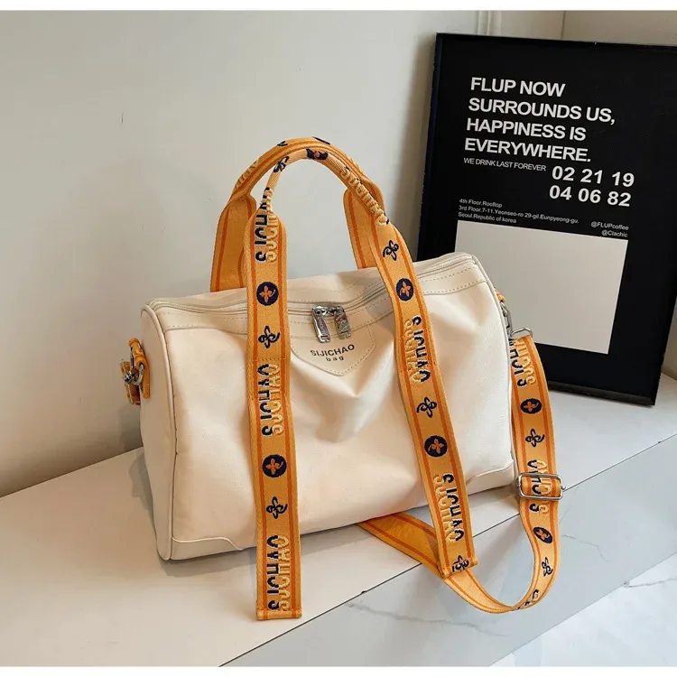 sac voyage nylon blanc violet gris bandoulière poignée supérieure motifs lettres s u voyage business capacité 20 35l
