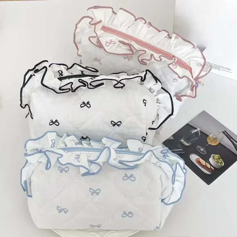 sac de maquillage avec nœud en dentelle pour femmes, sac à cosmétiques portable, sac de rangement de voyage mignon, pochette de toilette de grande capacité, sac à main féminin