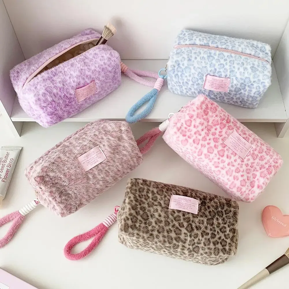 sacs à maquillage en peluche à imprimé léopard avec poignée, sac de rangement cosmétique de voyage portable, trousse de toilette, trousse à crayons mignonne, sac à main tendance