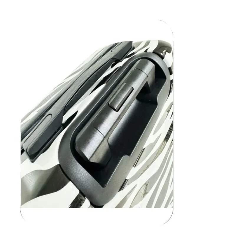 valise ensemble plastique zébré noir blanc roulettes poignée voyage famille grande taille transport affaires week end