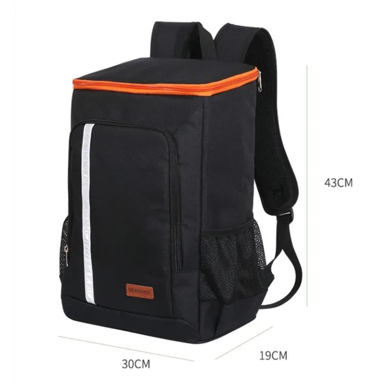 sac dos polyester fibre noire gris bordure orange isolé transport aliments frais voyage pique-nique