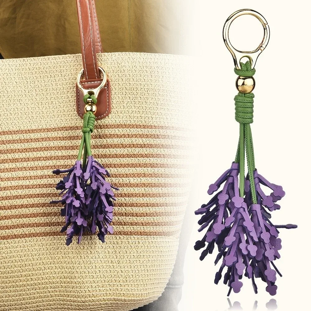 Pendentif Porte Clé Bouquet Fleurs Violettes Nuances Bleu Rose Anneau Mété Doré Accessoire Voyage Léger