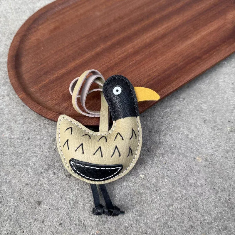 pendentif de valise en forme de canard de dessin animé, porte-clés créatif et mignon, pendentif pour vêtements, sac tendance suspendu, cadeau exquis, décorations de voiture