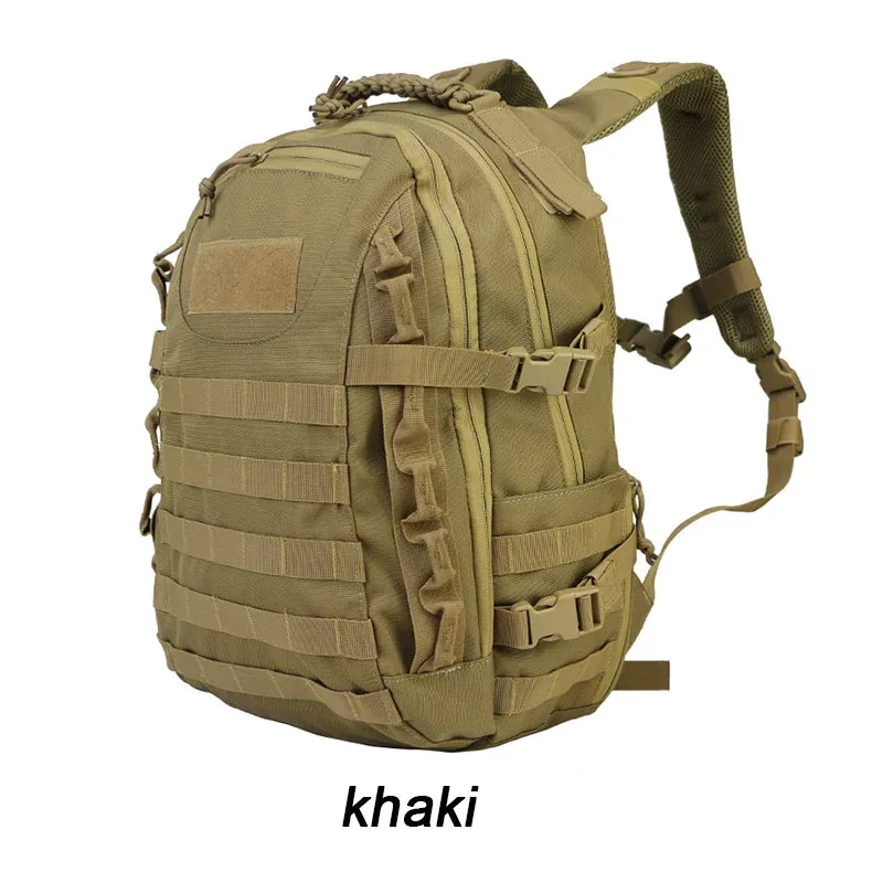 sac dos vert olive bandes marron claires motif camouflage fermeture velcro ajustable boucles métalliques usage extérieur capacité grande