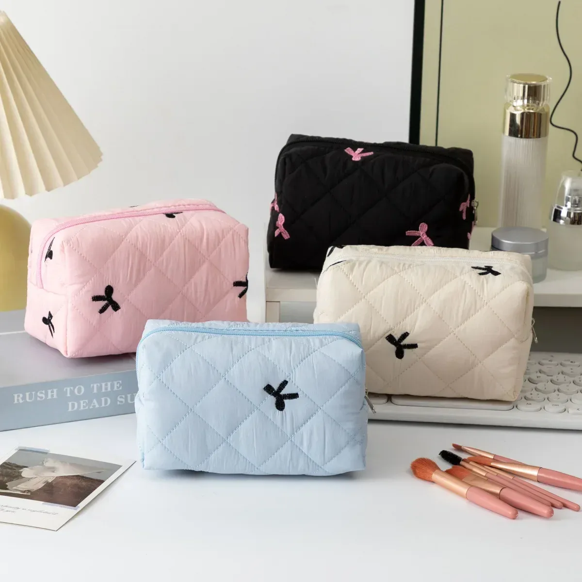 trousse de maquillage brodée, organisateur de cosmétiques de voyage de grande capacité pour femmes, rangement de toilette design avec nœud