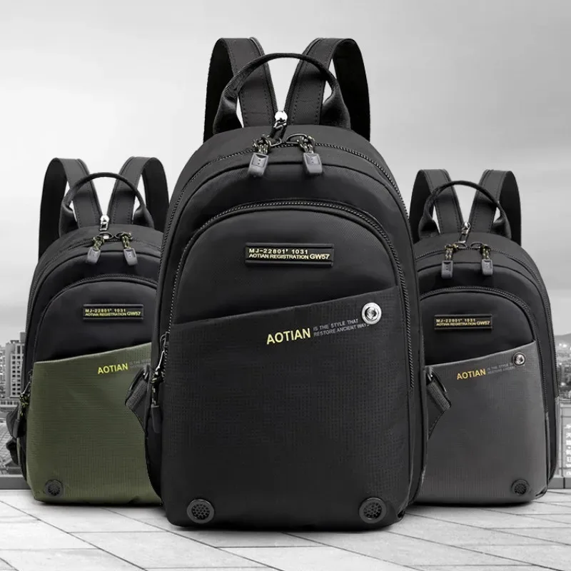 sac dos nylon bleu marine noir polyvalent compact grande capacité voyage sport jour usage courant