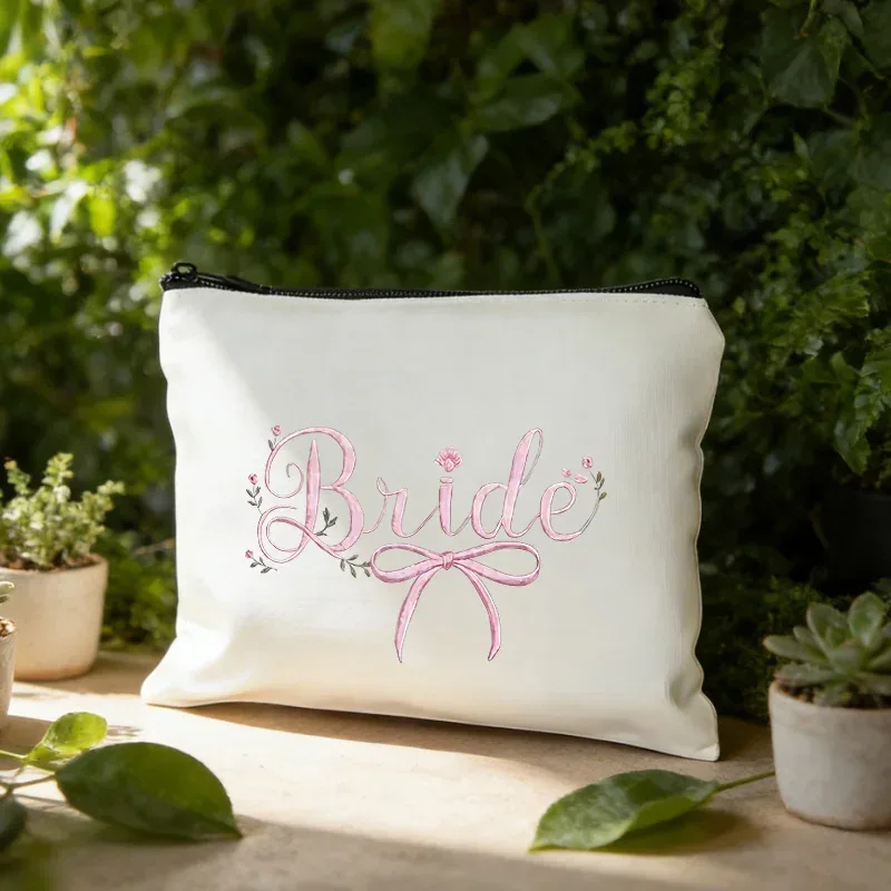 pochette de maquillage exclusive pour la mariée, motif nœud aquarelle, pochette de rangement légère, sac de voyage à thème mariage, idéal comme cadeau romantique pour la mariée