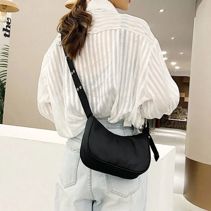 sacs à bandoulière décontractés pour femmes, sac à bandoulière en nylon imperméable noir, sac à main cool sous les bras pour filles