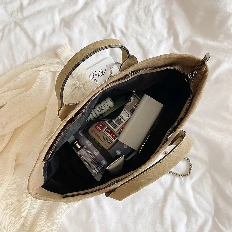mode maquillage concepteur grandes femmes 2025 nouvelle mode coréenne décontracté grande capacité épaule bandoulière chaîne sac fourre-tout