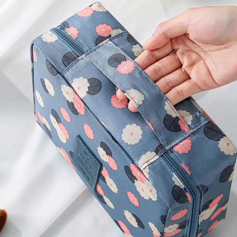 trousse de toilette de voyage à imprimé floral, organiseur de cosmétiques imperméable avec poignée pour femmes et filles