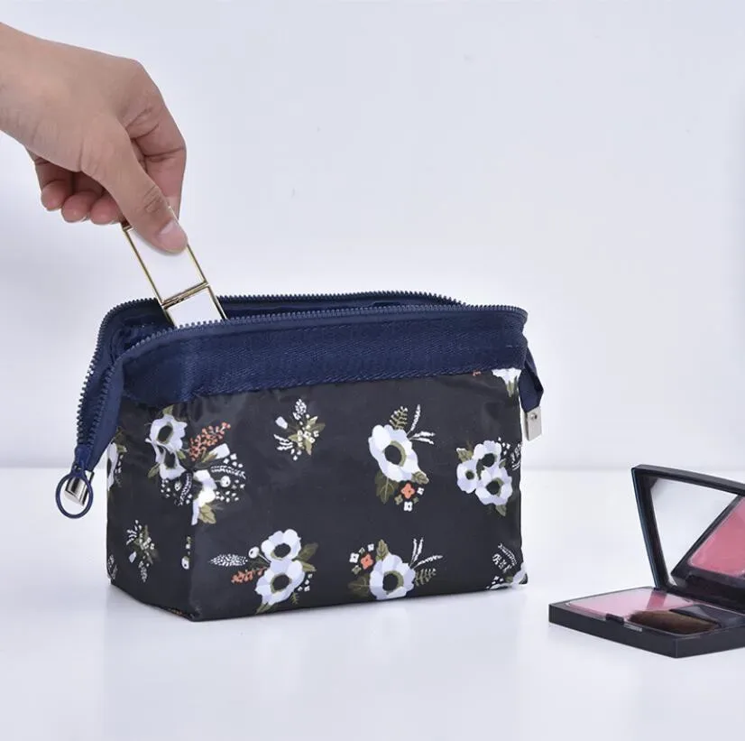 trousse de toilette et de maquillage pour femme et fille, motif flamant rose, sac de rangement pour produits de beauté et articles de toilette, étui de voyage et de bain