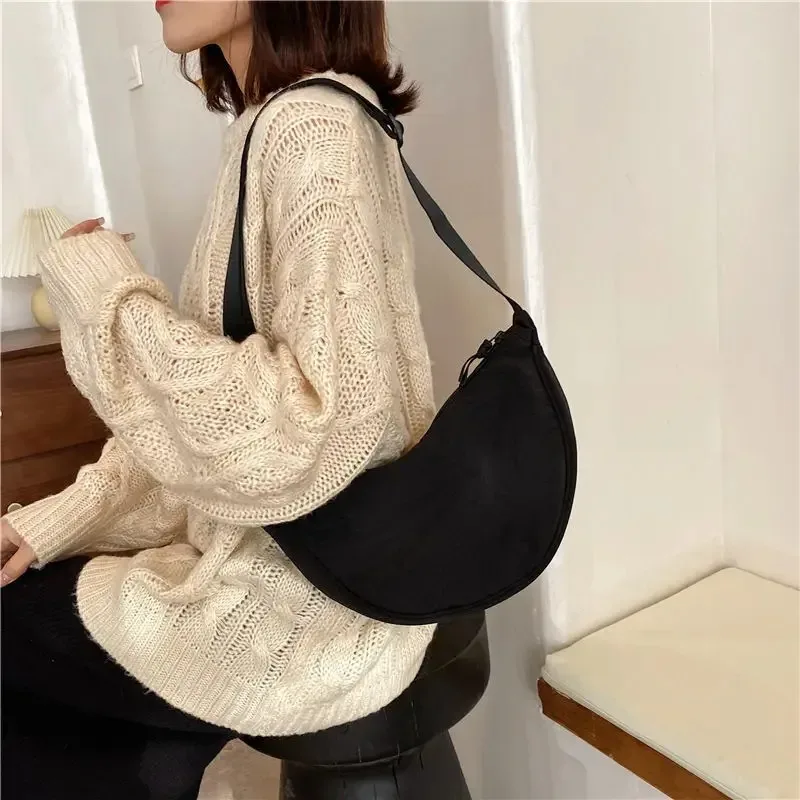 sac de poitrine solide pour femme, sac à bandoulière demi-lune, grande capacité, sac de voyage pour femme, 03/coton rempli, initié
