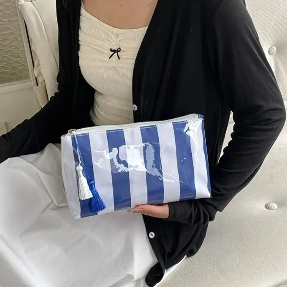 sac de toilette imperméable à rayures, grande capacité, doublure en polyester, sac de toilette en pvc, couleur contrastée, sac de rangement simple pour la plage