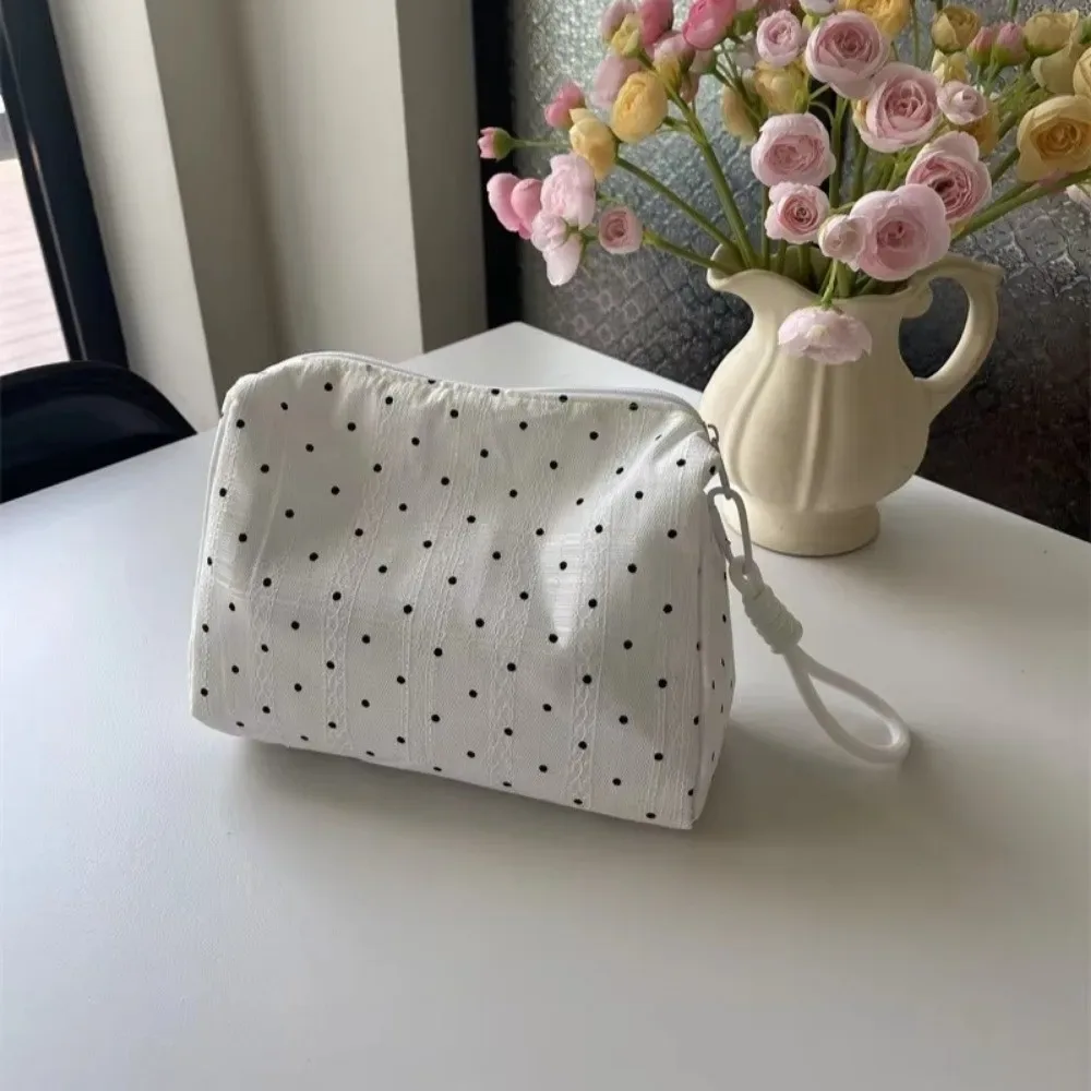 trousse de maquillage portable à pois noirs style doux grande capacité sac de toilette pochette de rangement à fermeture éclair organisateur cosmétique
