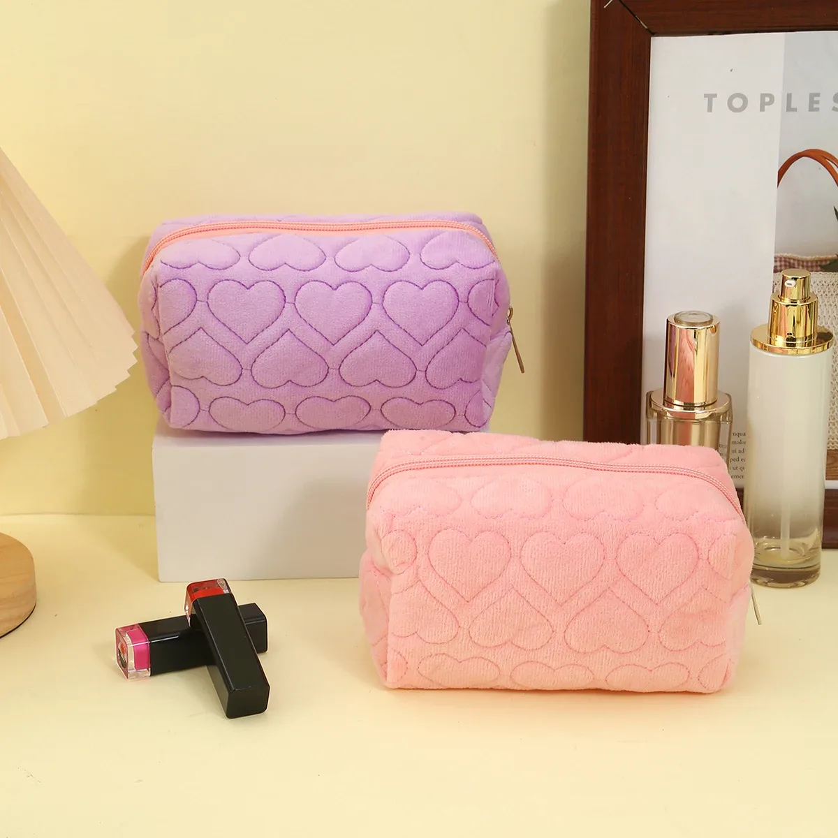 sac de maquillage à imprimé cœur, pochette de rangement portable à fermeture éclair pour femmes, sac à main de voyage pour cosmétiques et articles de toilette, cadeau de la saint-valentin et du nouvel an