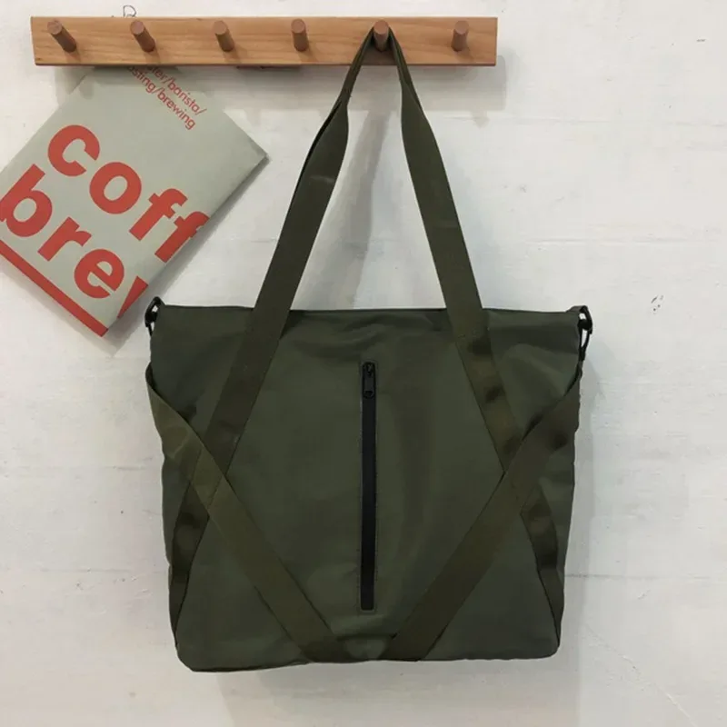 sac fourre-tout décontracté pour homme, grand sac à main pour homme, sac à bandoulière de grande capacité, adapté aux voyages de courte distance, mode initiée