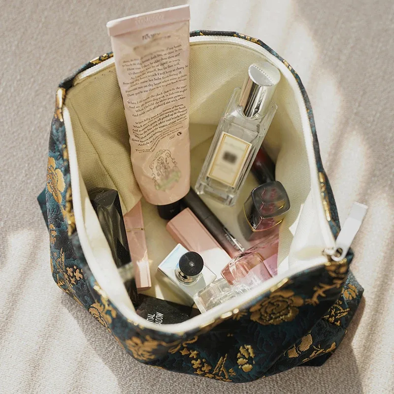 trousse de maquillage pour femmes, imprimé noble, fleurs dorées, grande capacité, rouge à lèvres, coussin d'air, sac de rangement, trousse de toilette de voyage portable